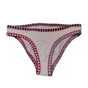 NEW PLATINUM SWIMWEAR women's stitched scoop bikini bottoms in white